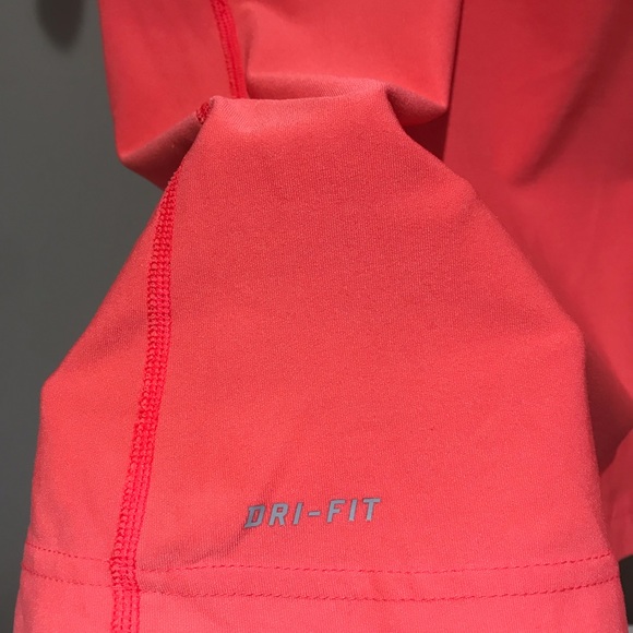 Nike Women’s Dri-FIT Tee Coral - Picture 8 of 8